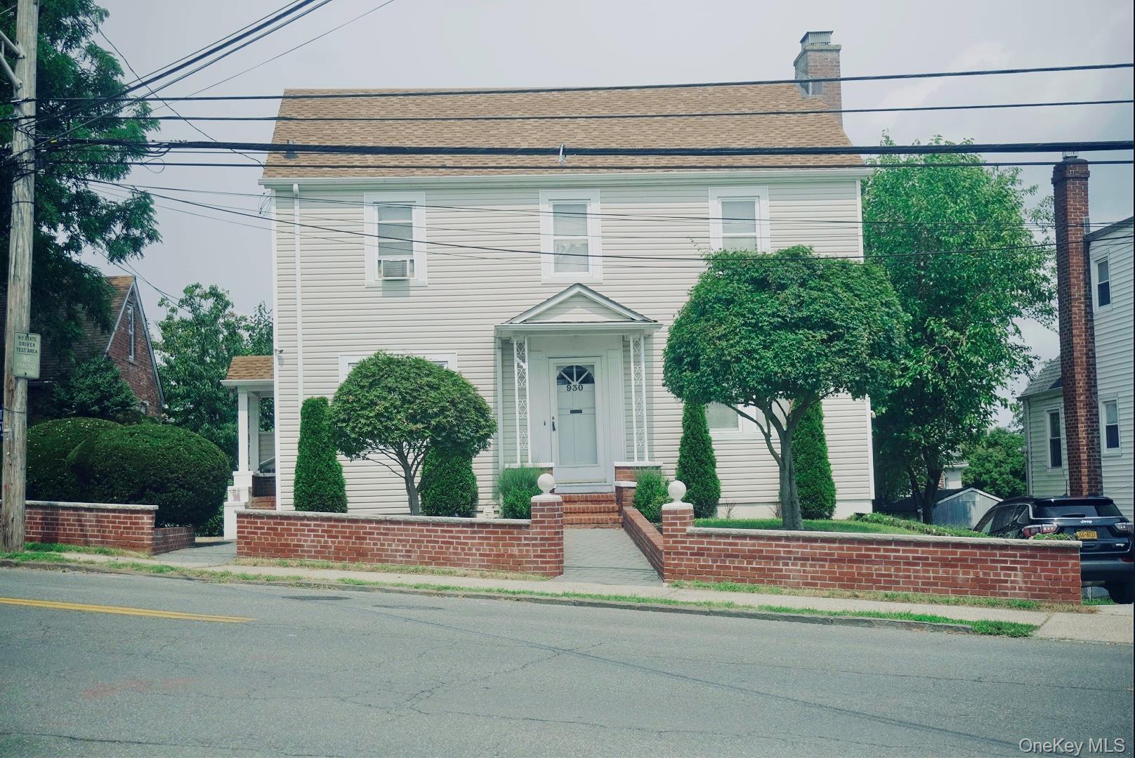 930 Mile Square Road — photo