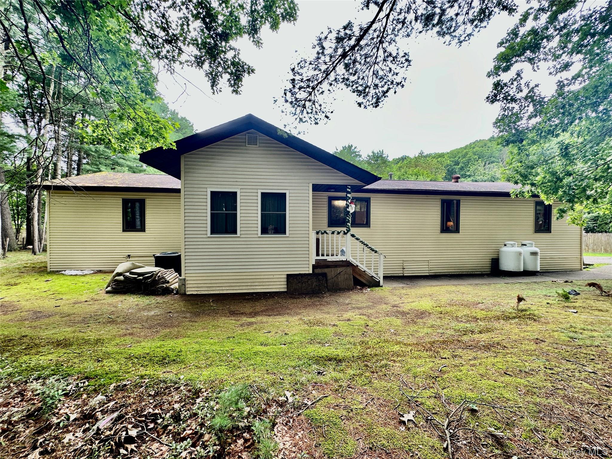 110 Foss Lane — photo