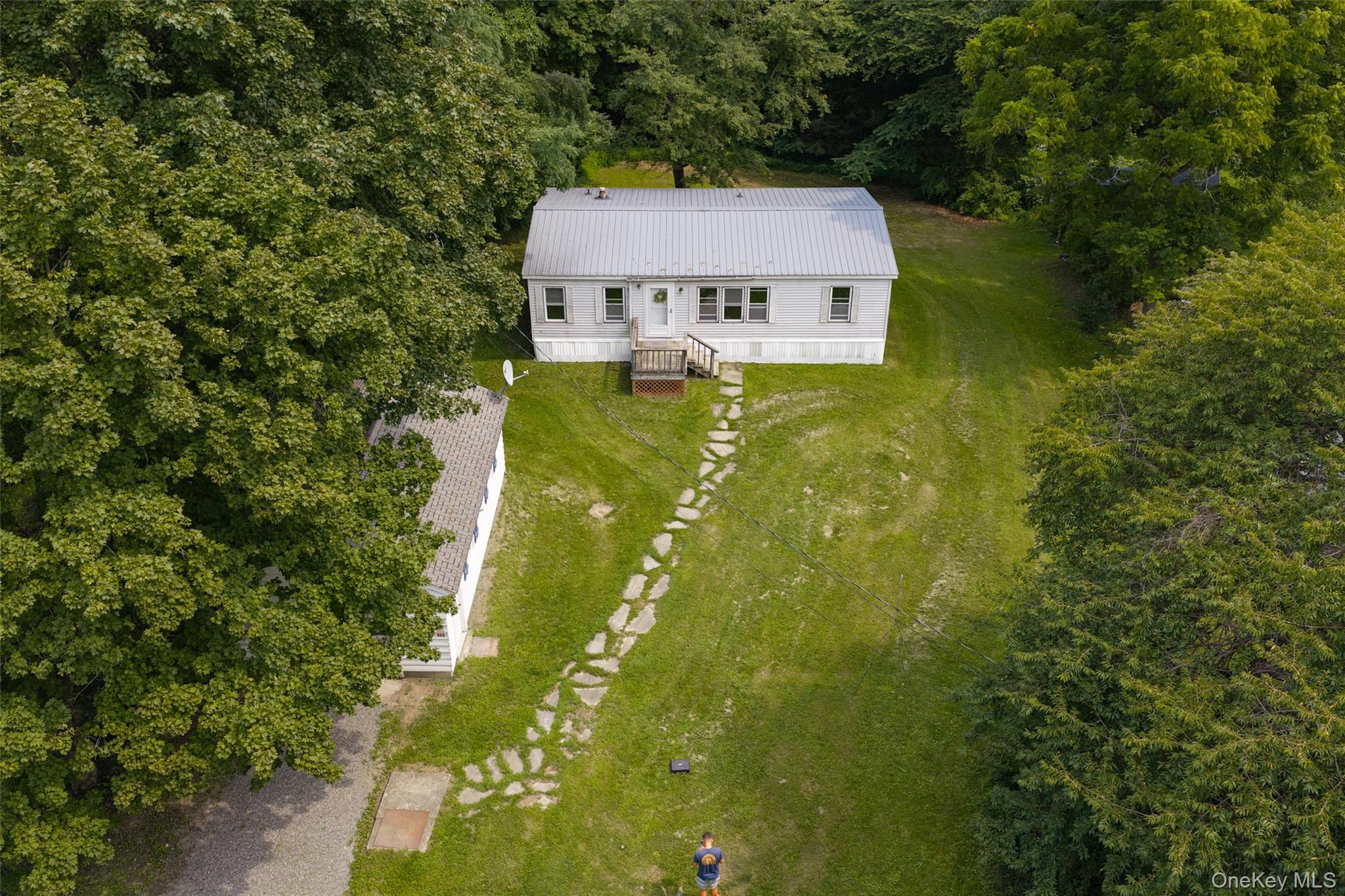 532 River Road — photo