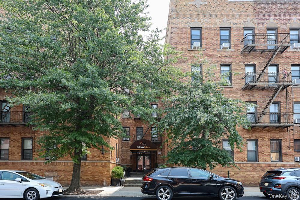 24-65 38th Street 10C — photo