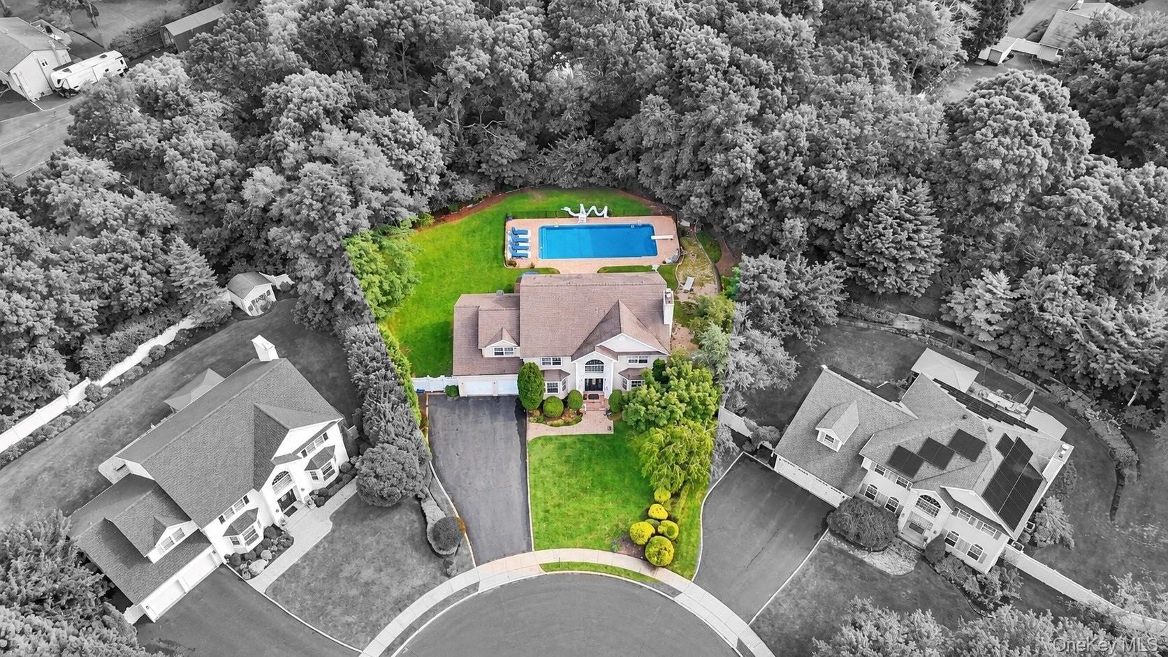 5 Sky View Court — photo