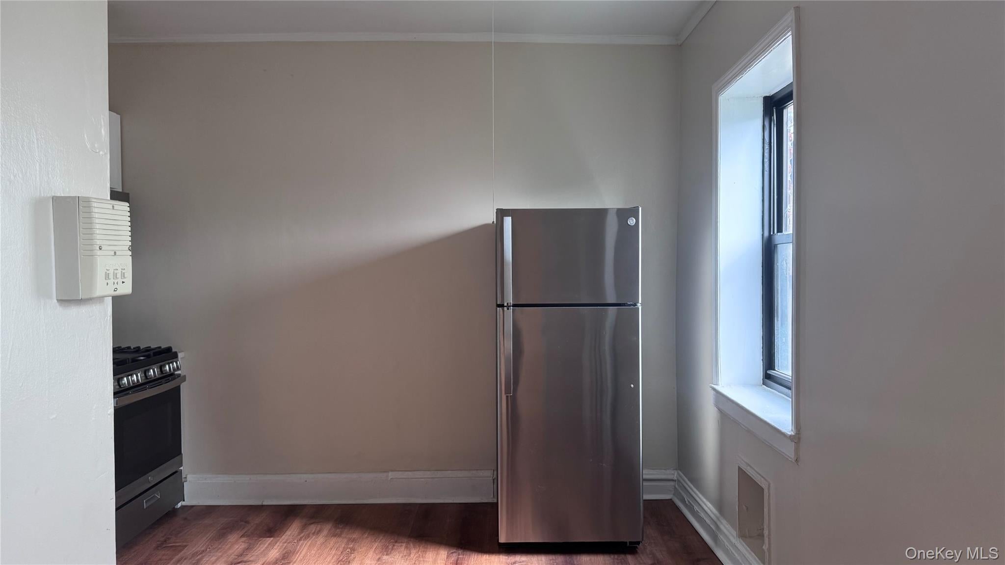 120 Stonelea Place 4G — photo