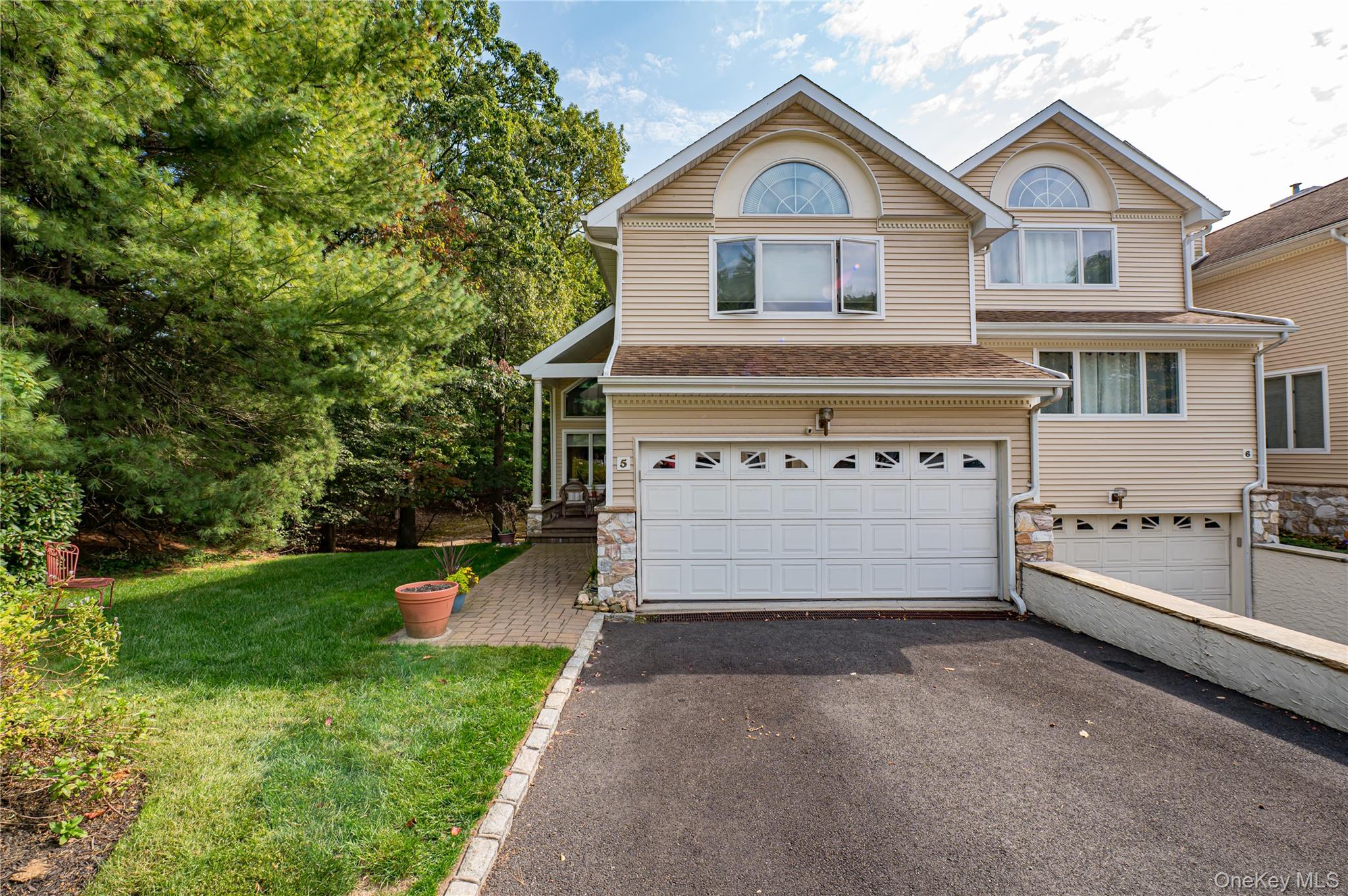 5 Princess Tree Court — photo