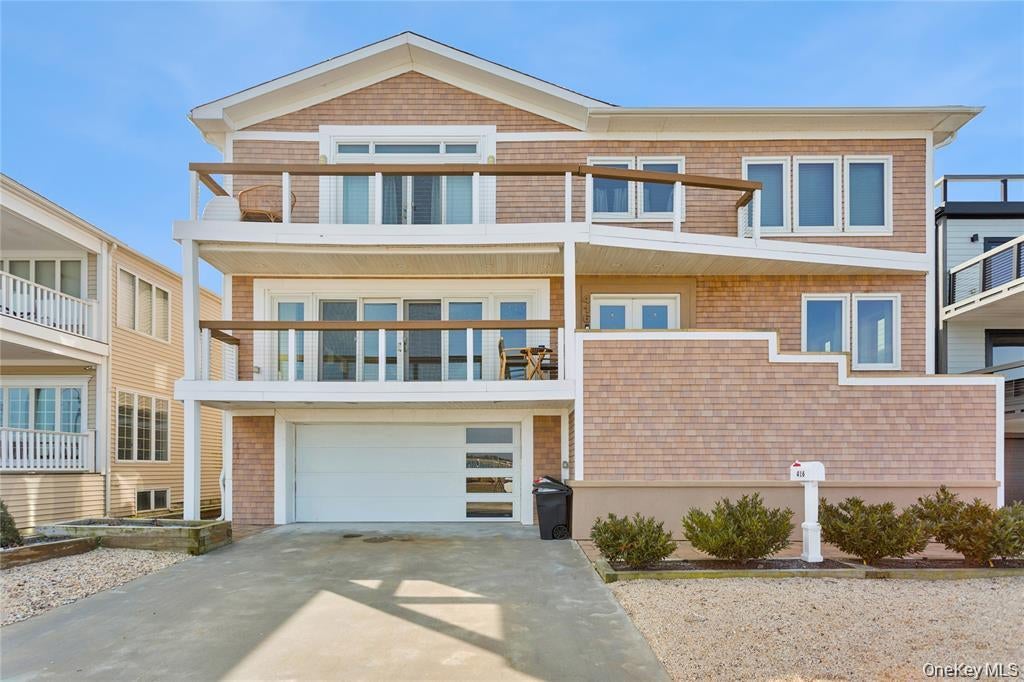 416 W Bay Drive — photo