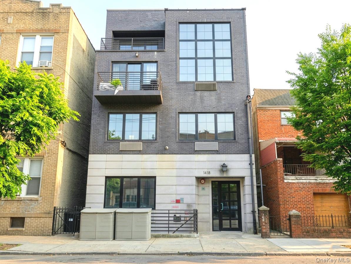 14-18 31st Street — photo