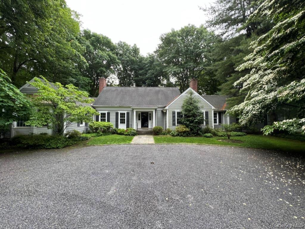 23 Matinecock Farms Road — photo
