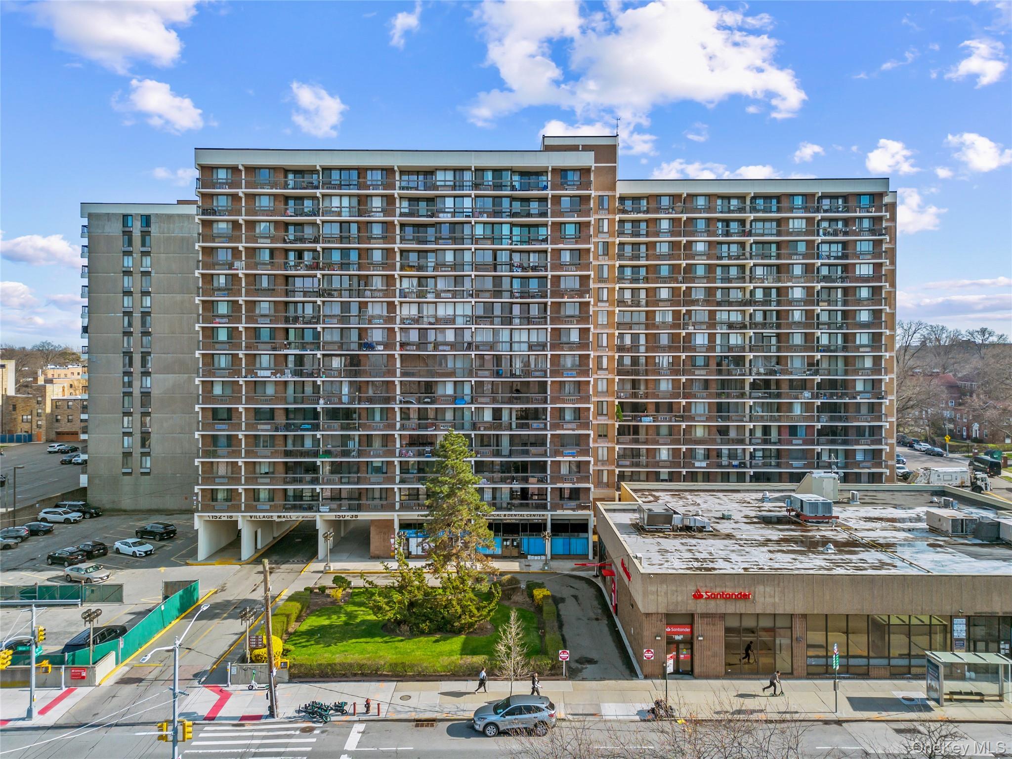 150-38 Union Turnpike 1a — photo