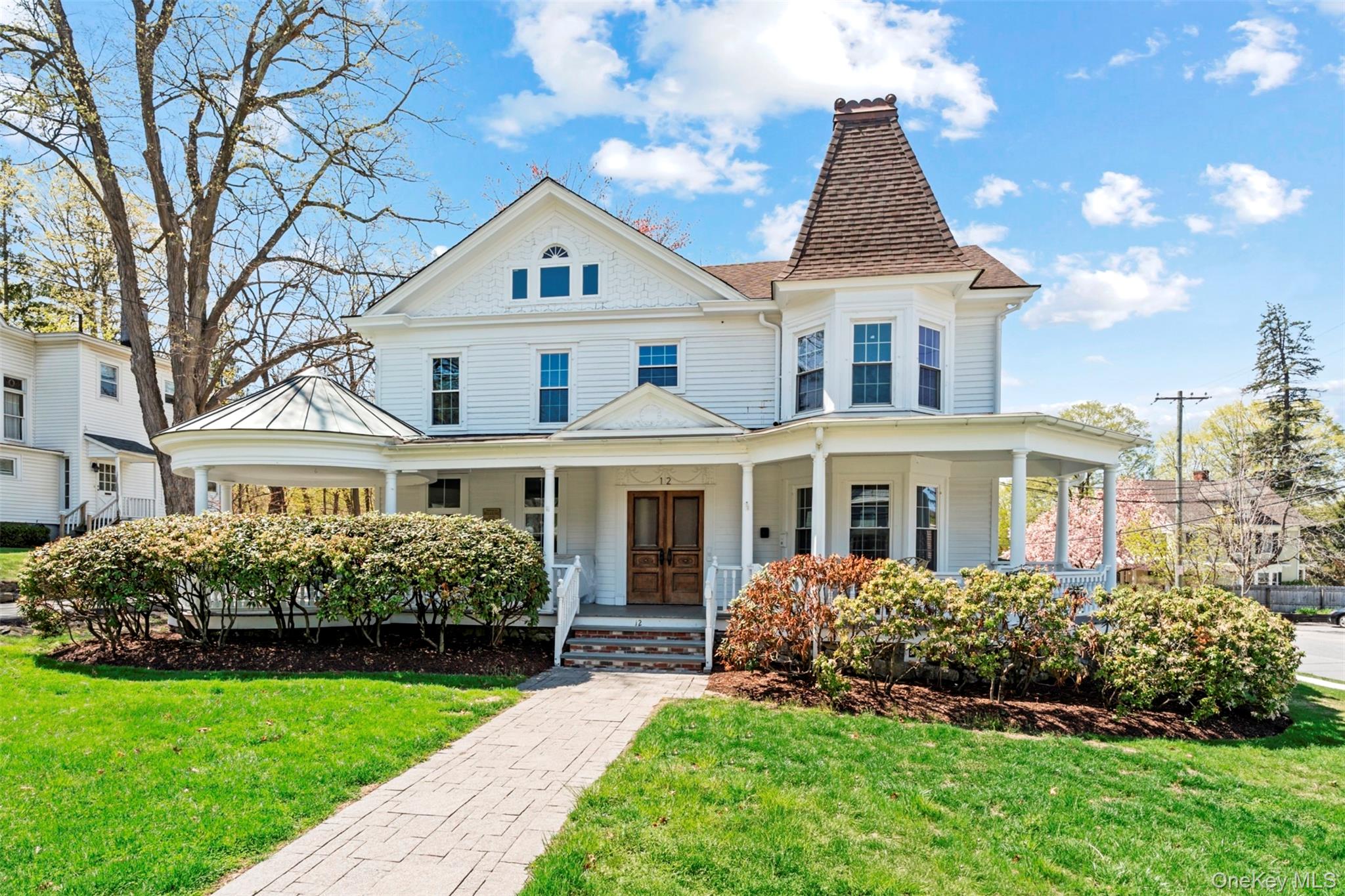 12 Oakland 1 — photo
