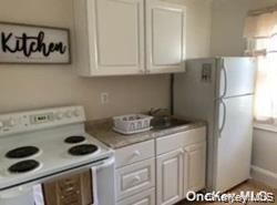 Home in Rosedale, NY 11422 — photo 3