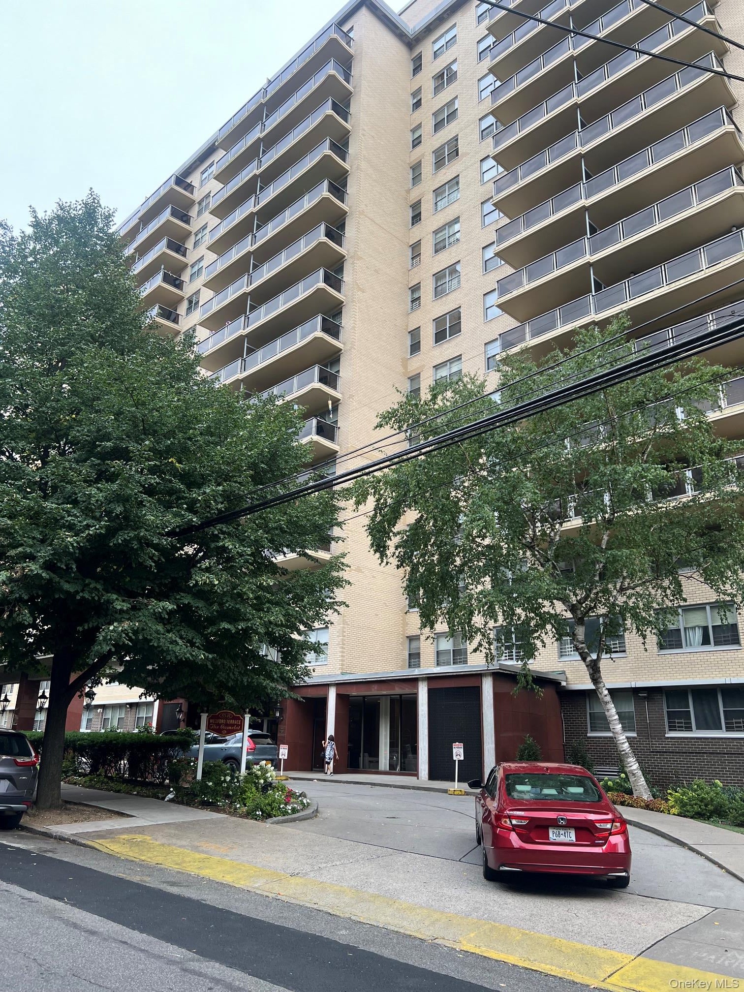 17520 Wexford Terrace 4J — photo