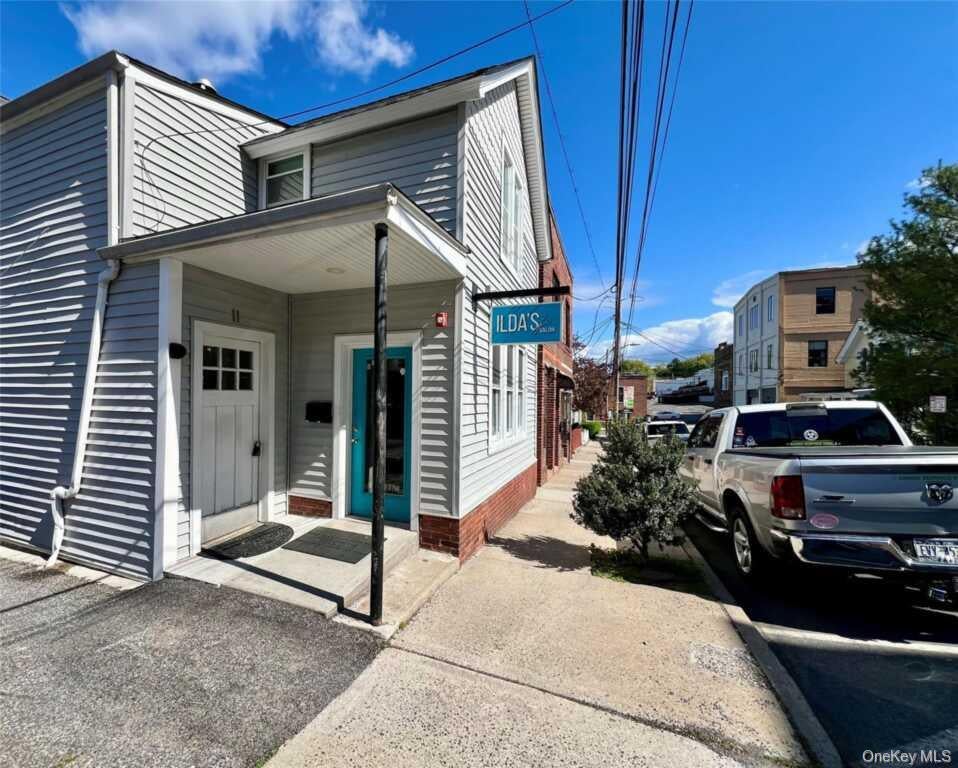 11 Kaldenberg Place — photo