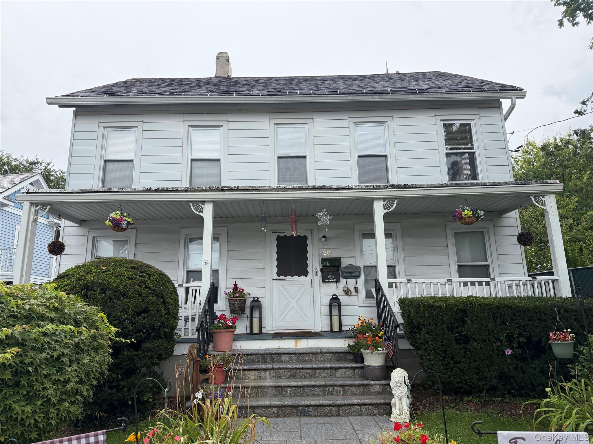 20 Campwoods Road 2R — photo