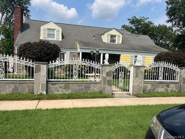 47 Brown Avenue — photo