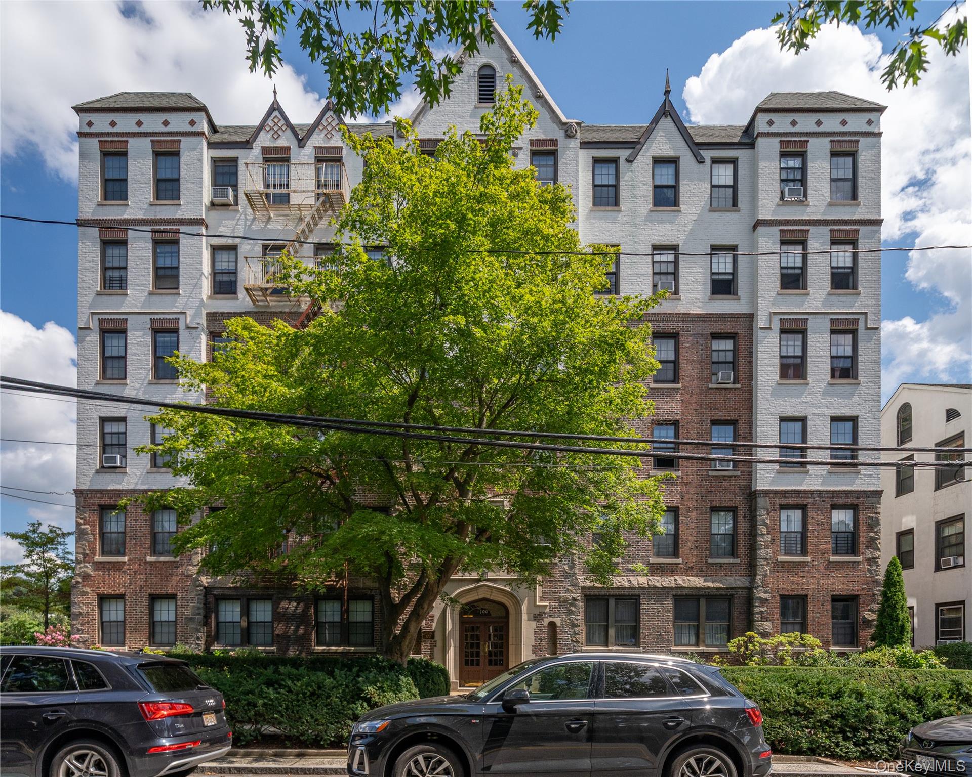 100 Parkway Road 4D — photo
