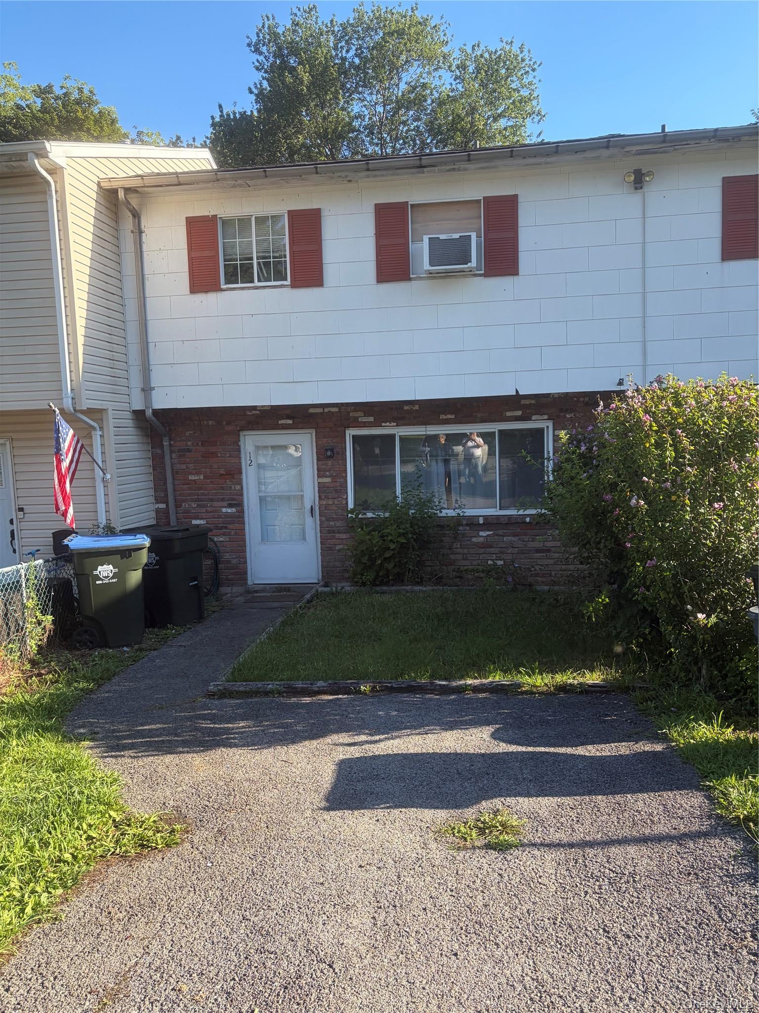 12 Northern Avenue — photo