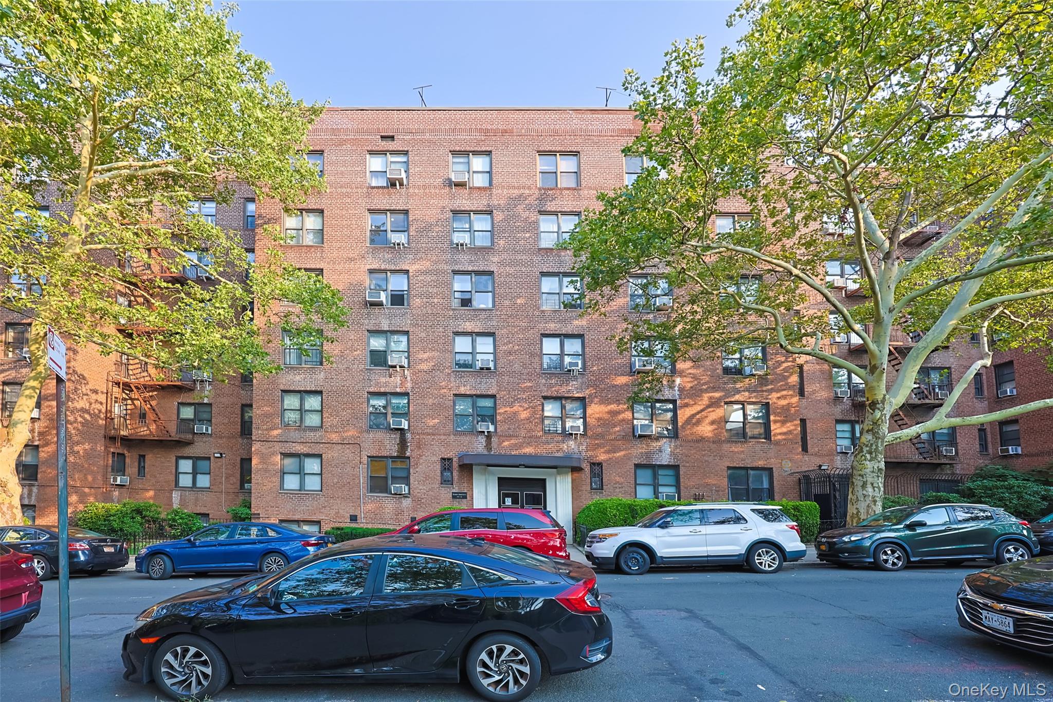 102-32 65th Avenue B13 — photo