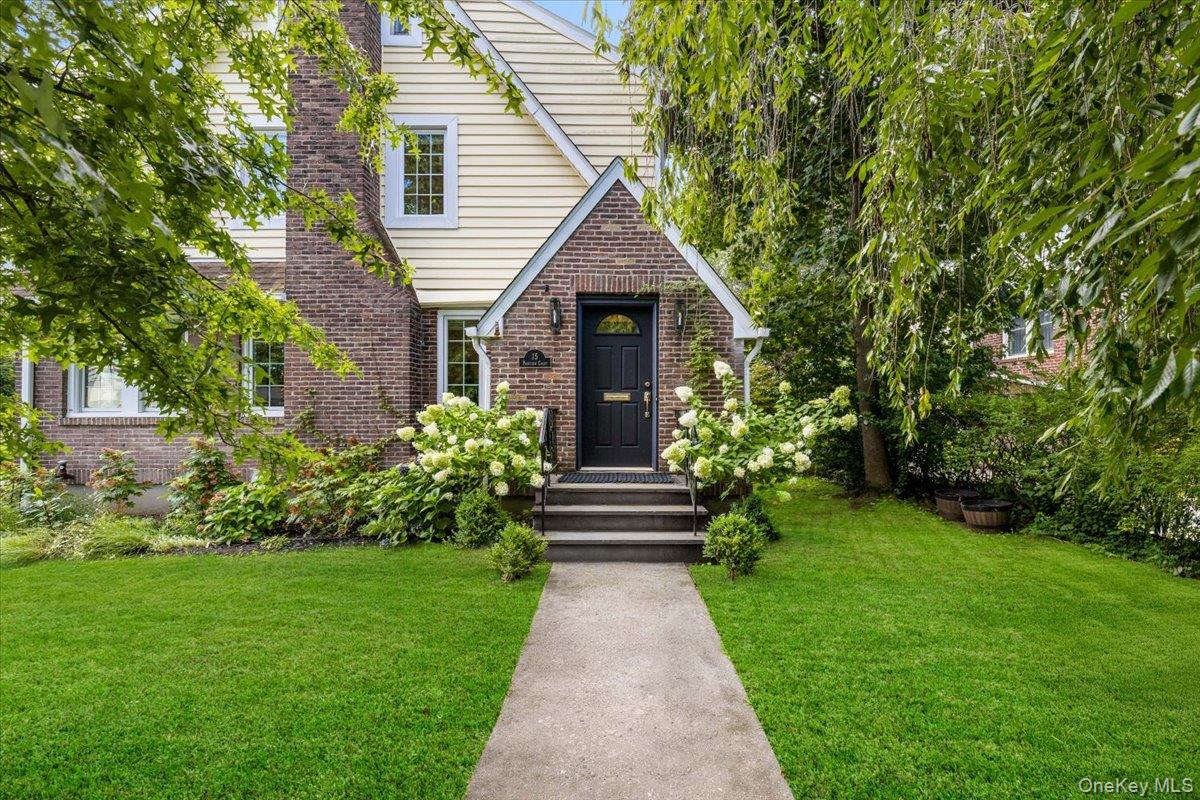 15 Parkview Court — photo