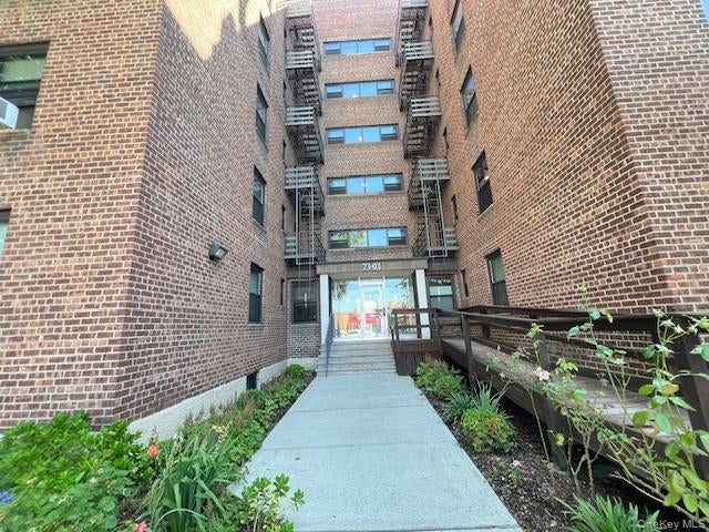 73-03 Bell Boulevard 5M — photo