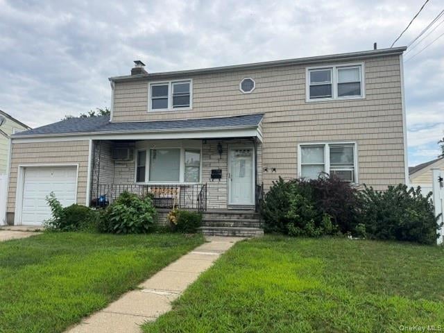 74 Crestwood Boulevard — photo