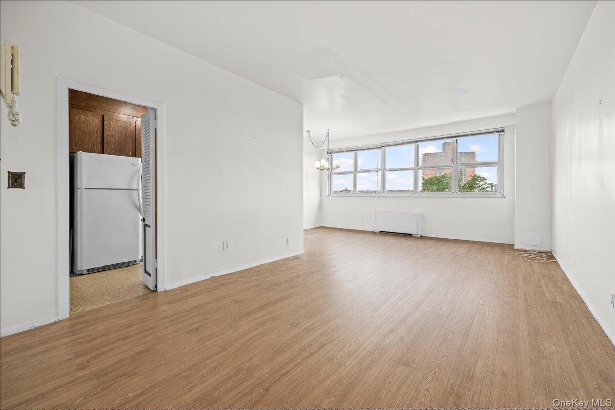 555 Kappock Street 3T — photo