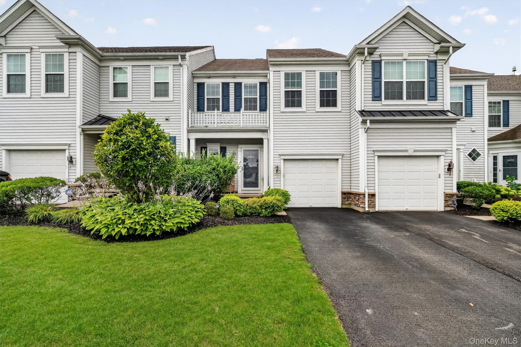 12 Brighton Drive 1404 — photo