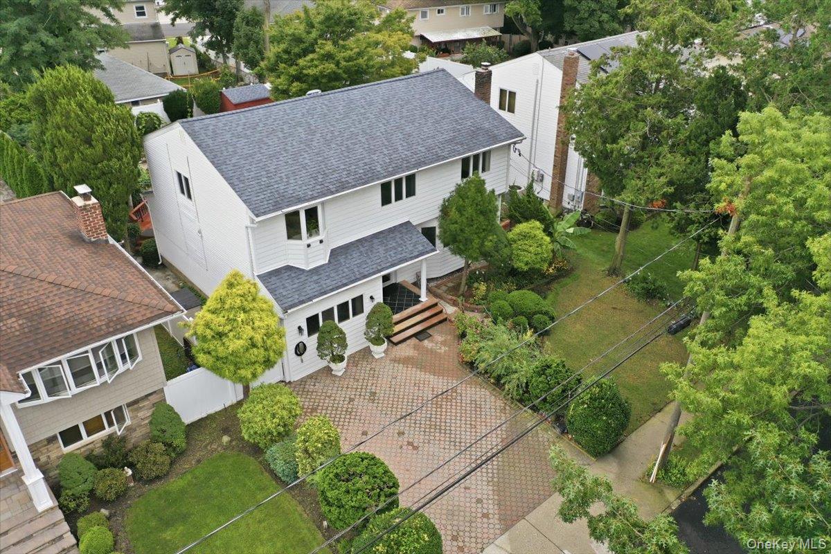 701 Hoover Street — photo