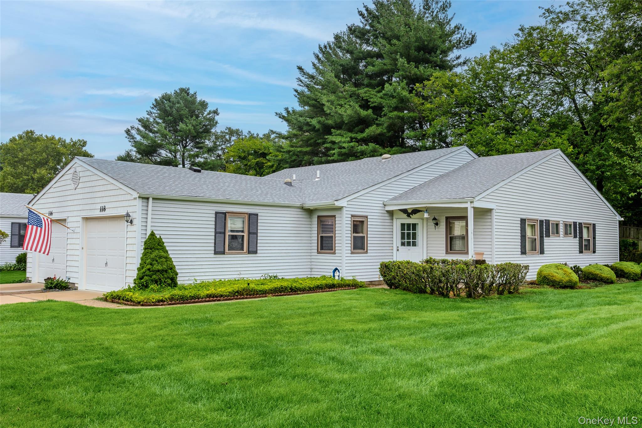 118 Knolls Drive — photo