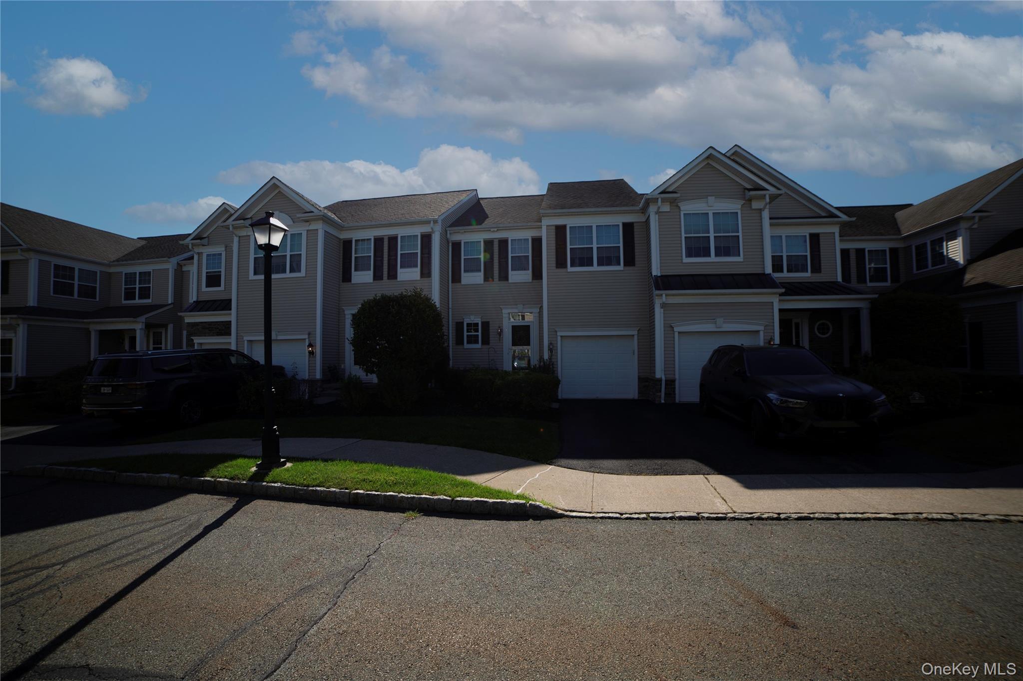 10 Bainbridge Place 704 — photo