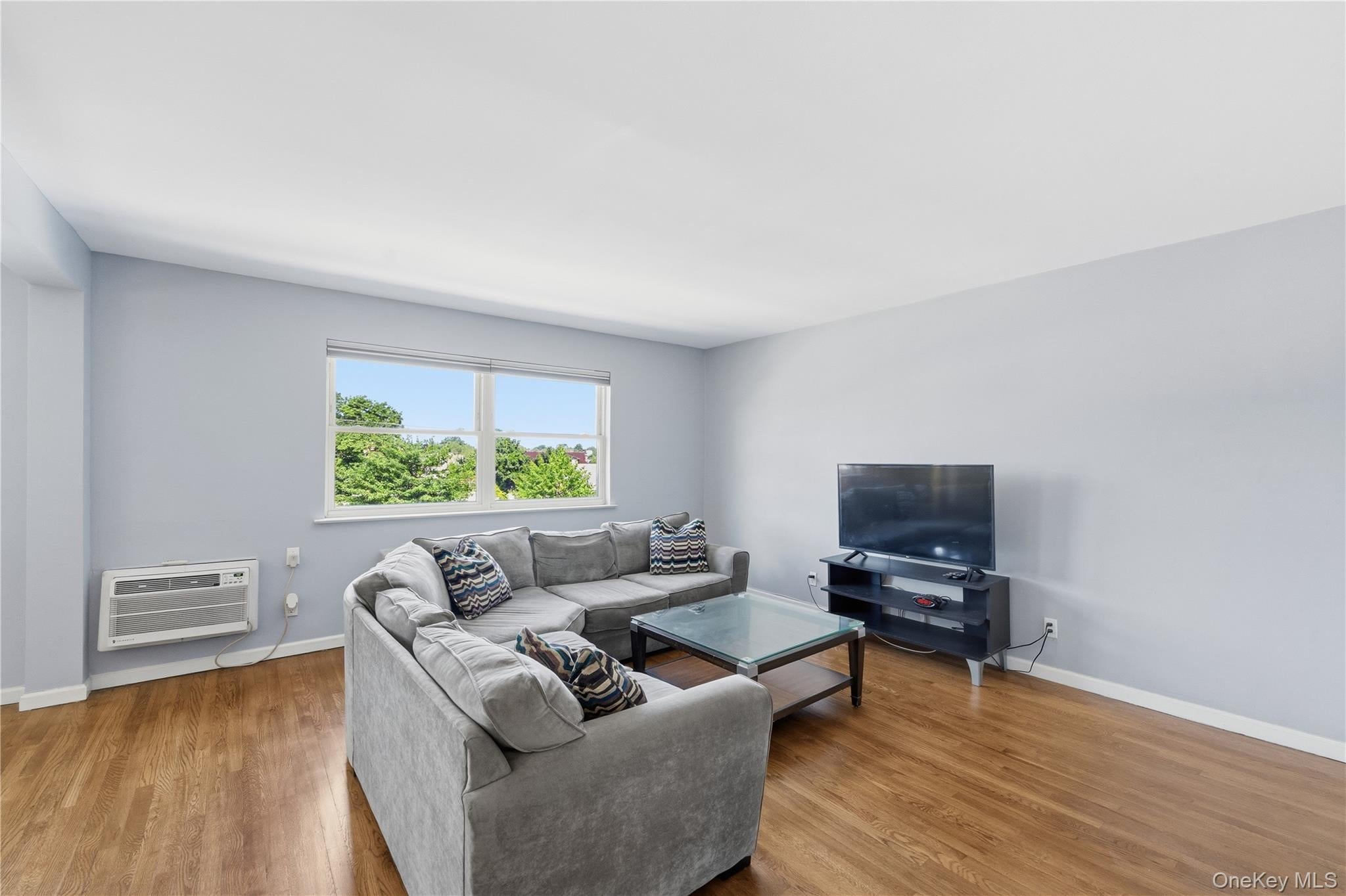 59-17 Kissena Boulevard 3Fl — photo