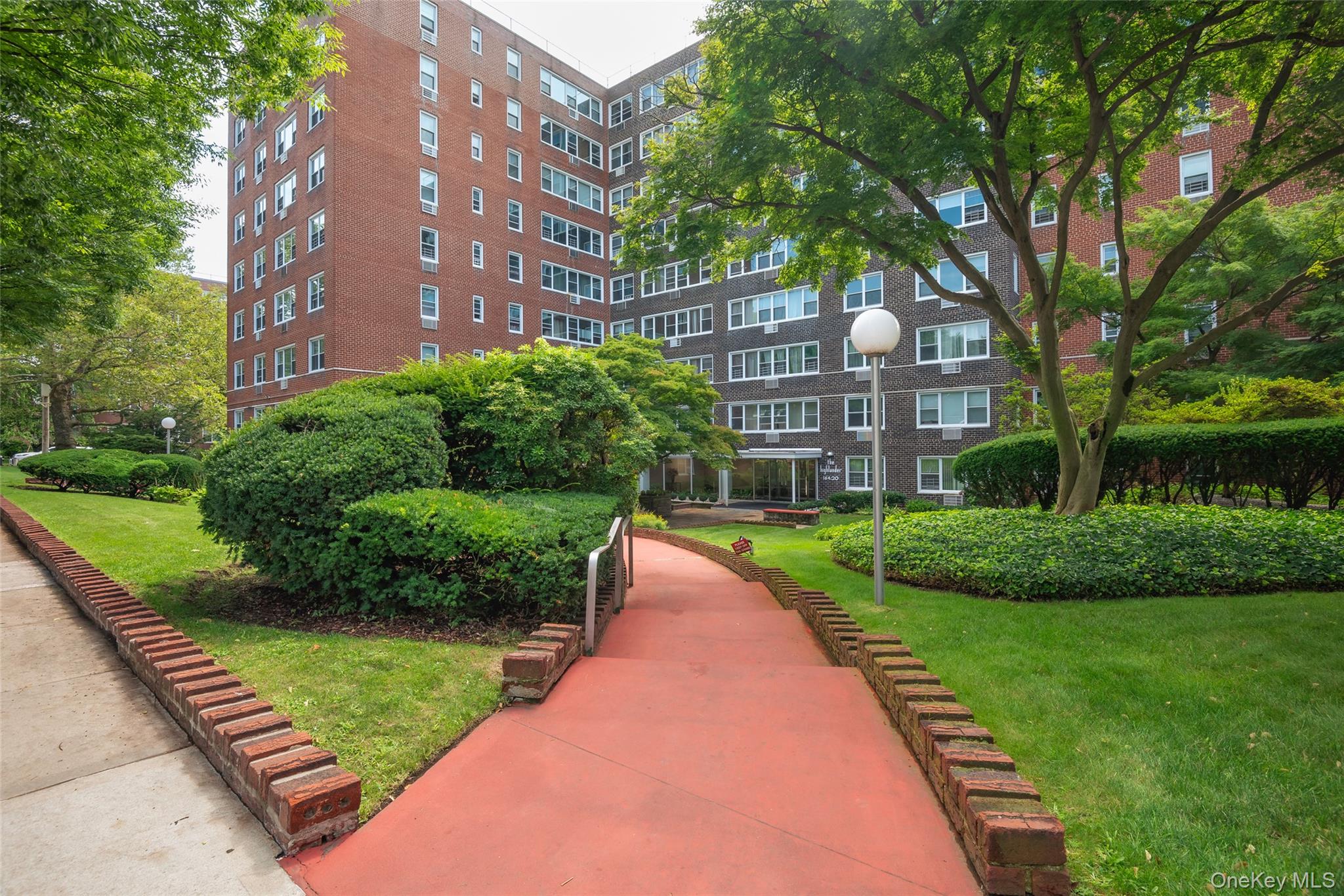 164-20 Highland Avenue 7T — photo
