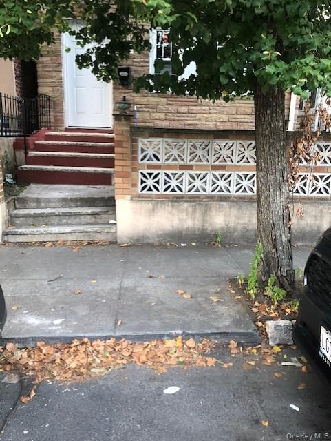 88-05 91st Avenue — photo