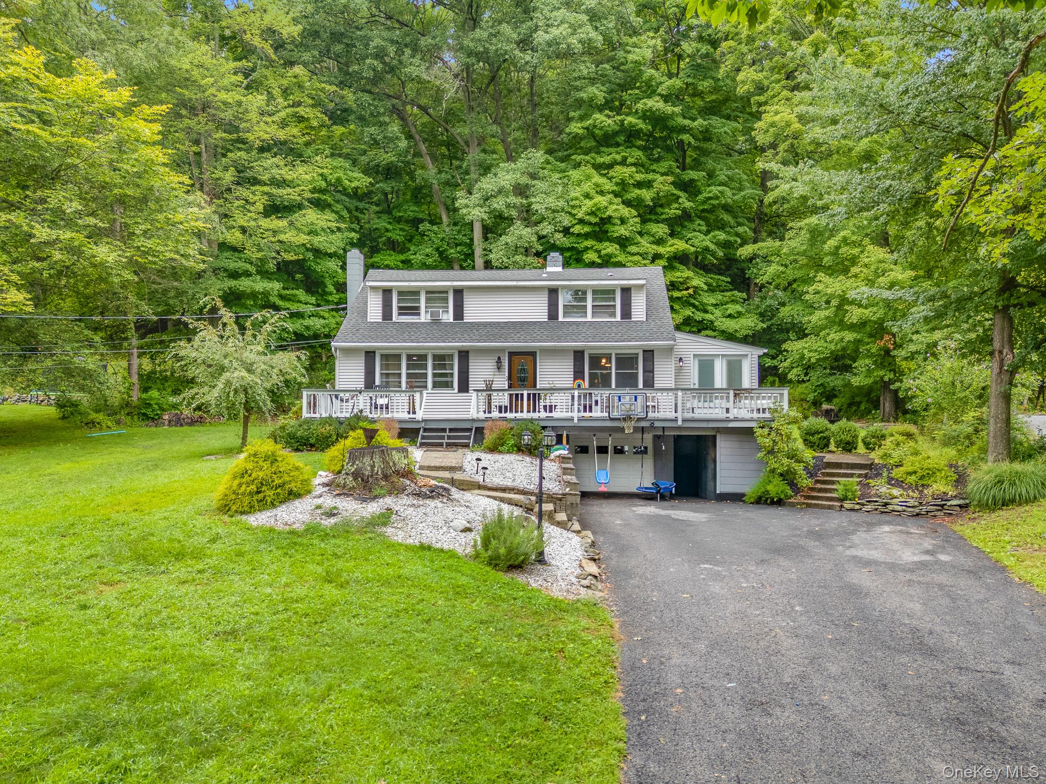 388 Cedar Hill Road — photo
