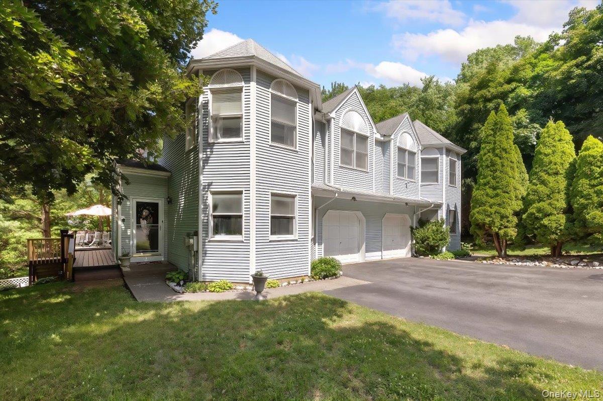 67 Hillside Avenue — photo
