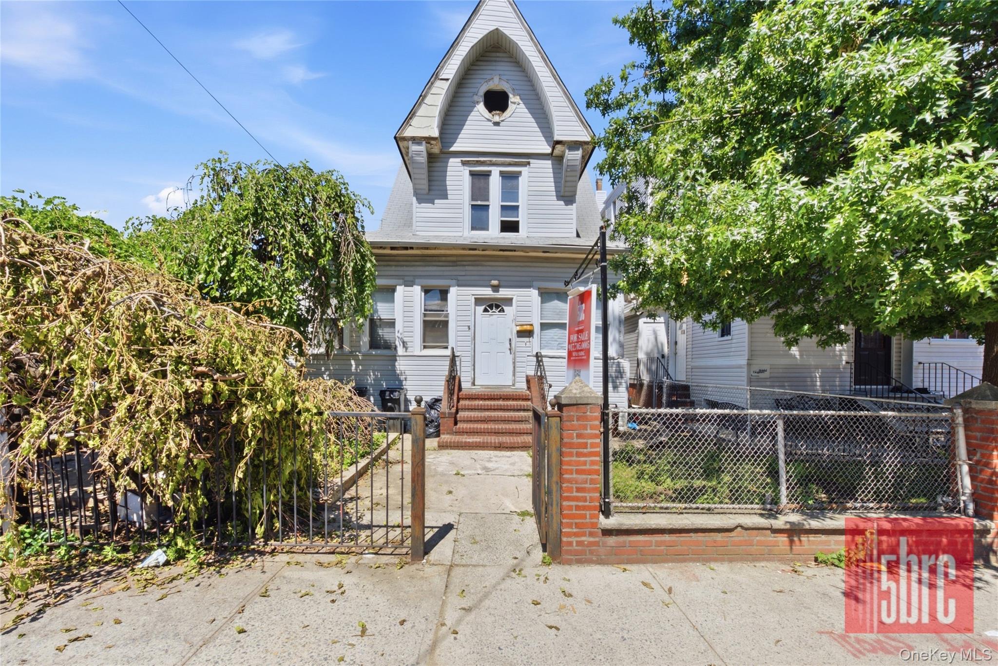 1201 37th Street — photo