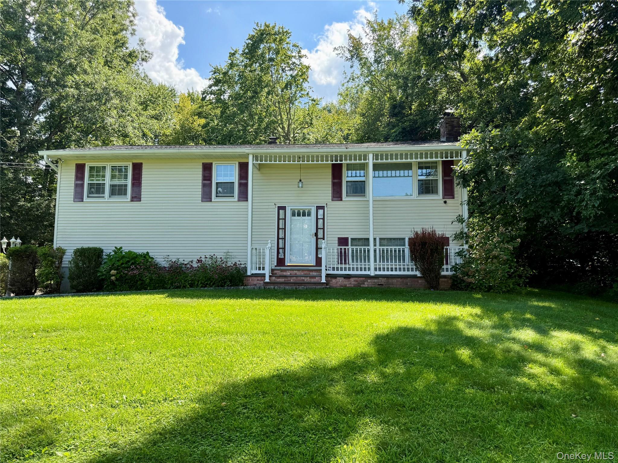 15 Kentwood Drive — photo