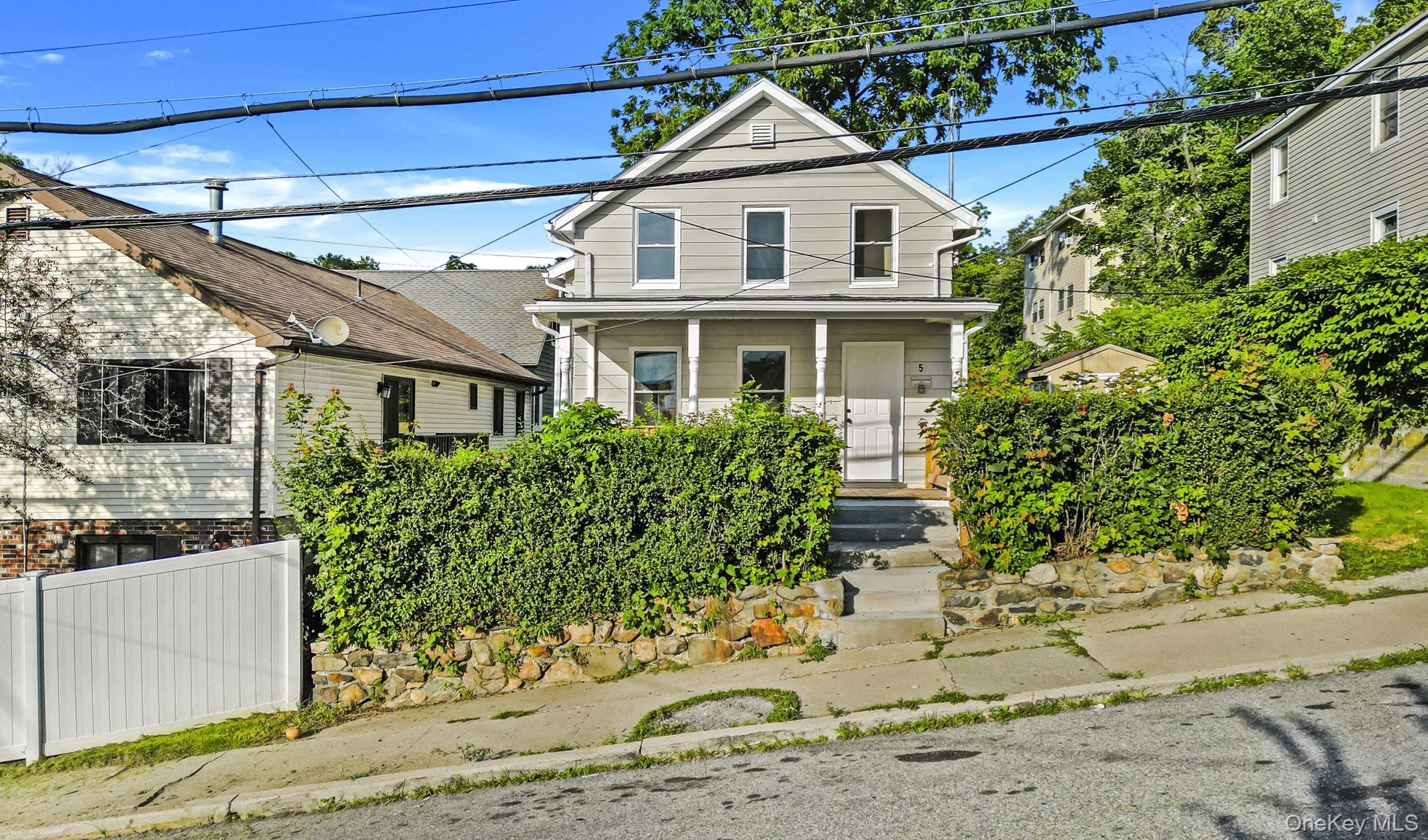5 Grant Avenue — photo