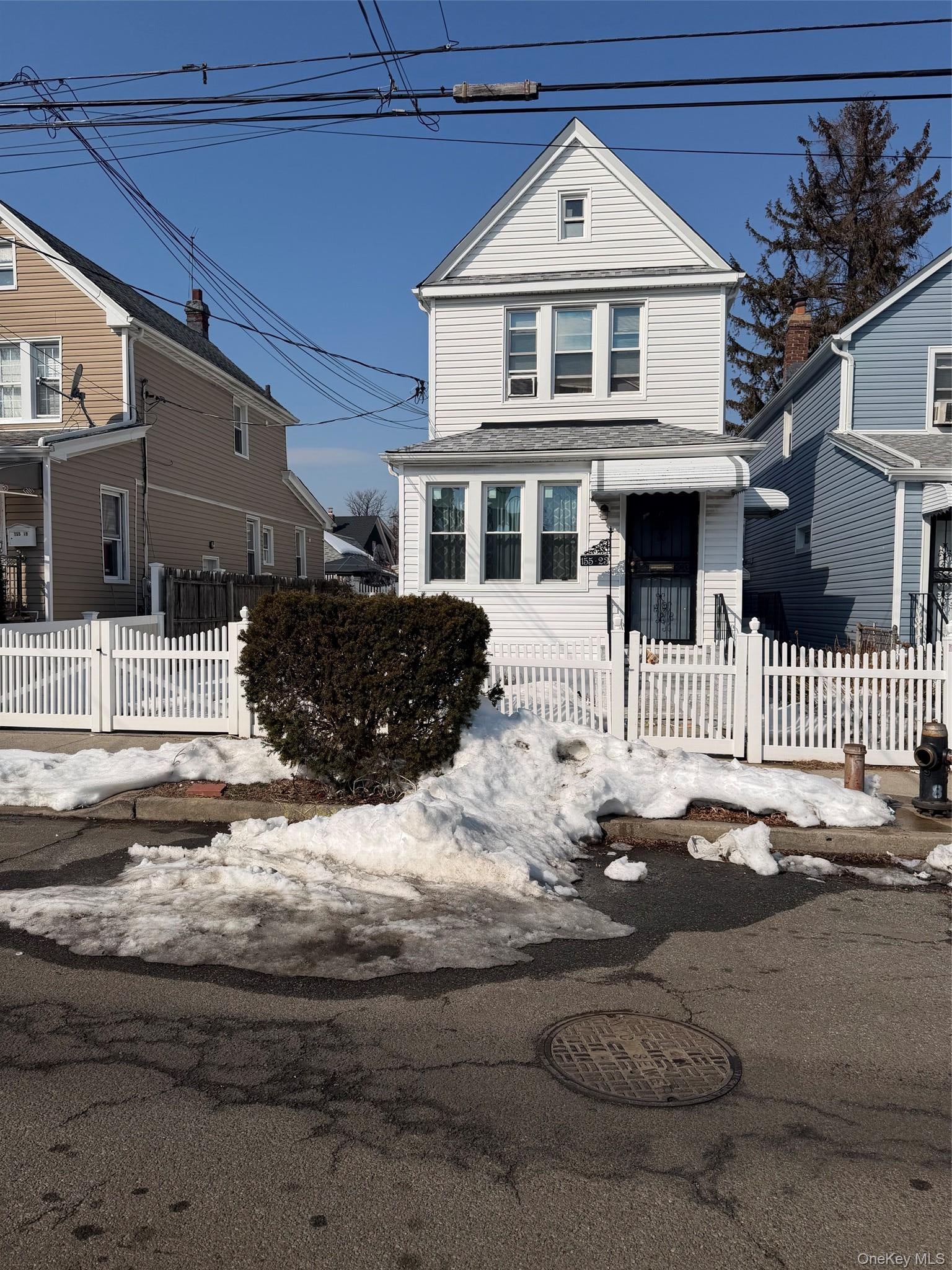 155-23 115 Drive — photo