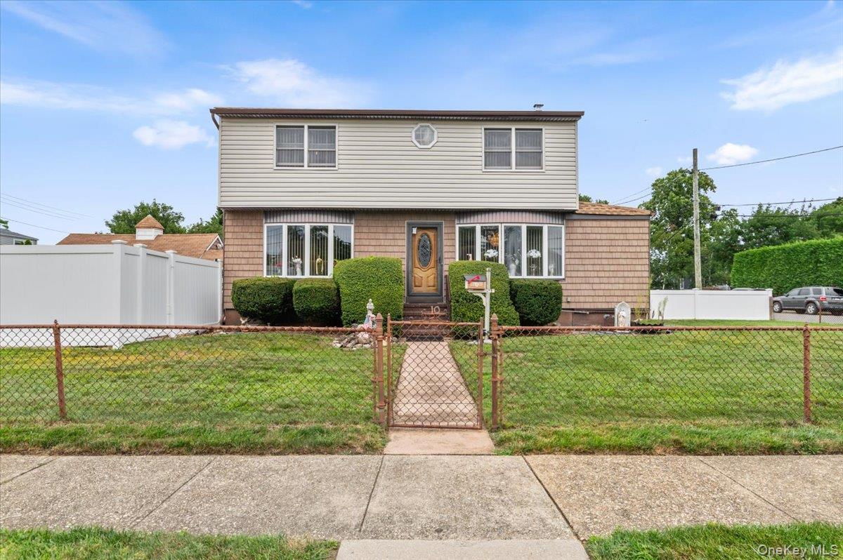 10 Enness Avenue — photo