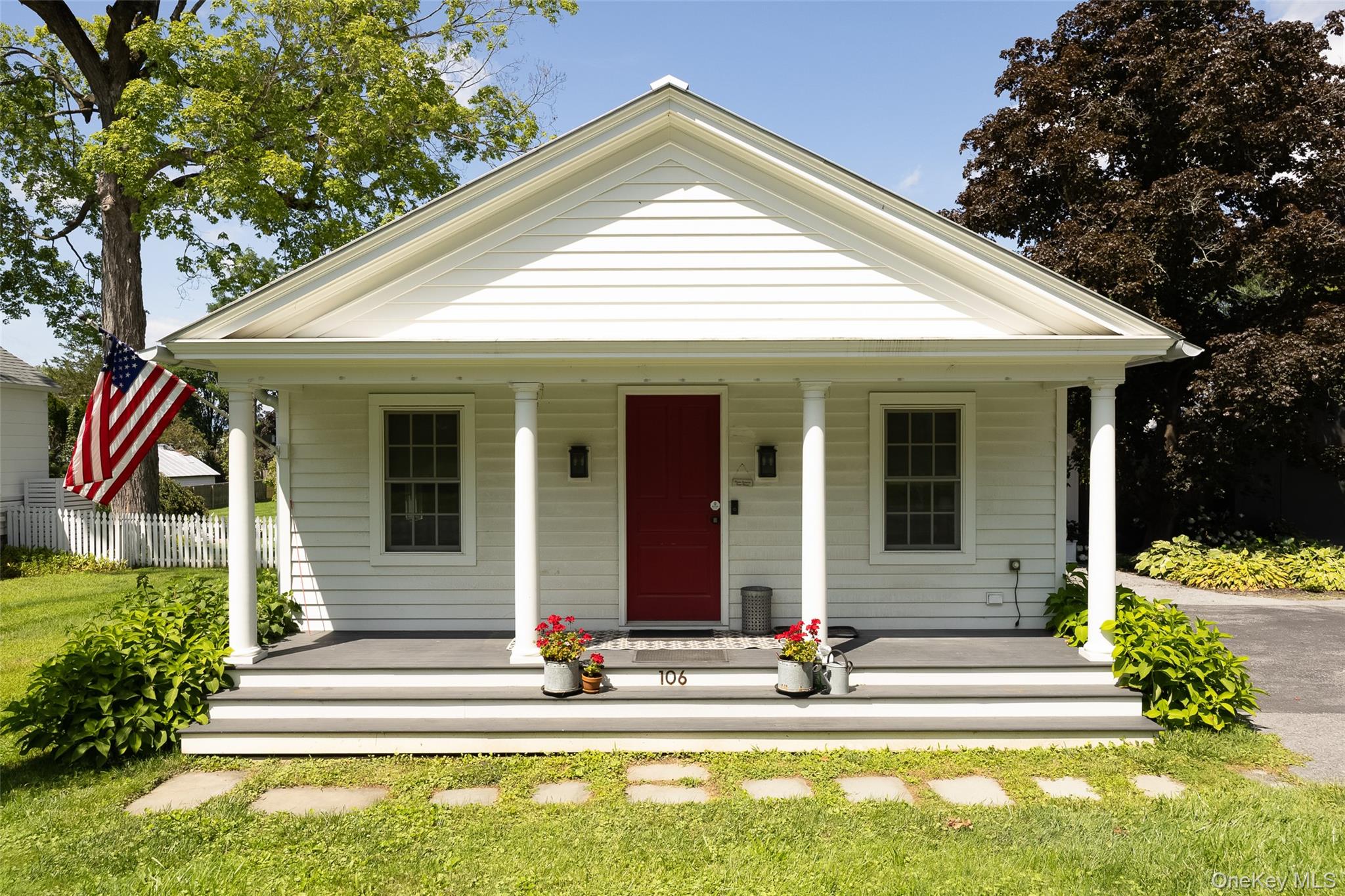 106 Cr-19 — photo