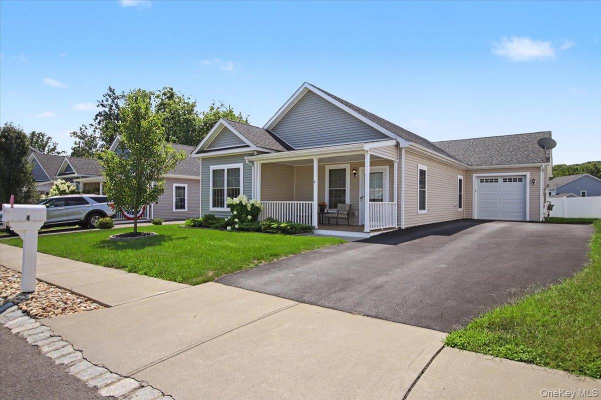 4 Alex Court — photo