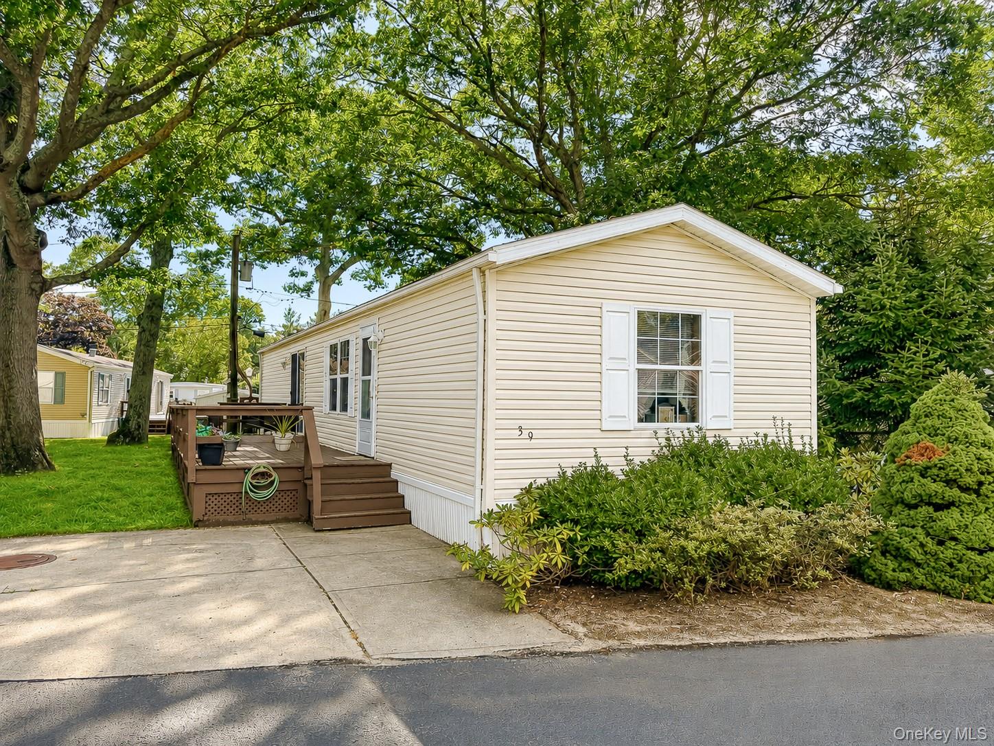 37 Hubbard 39 — photo