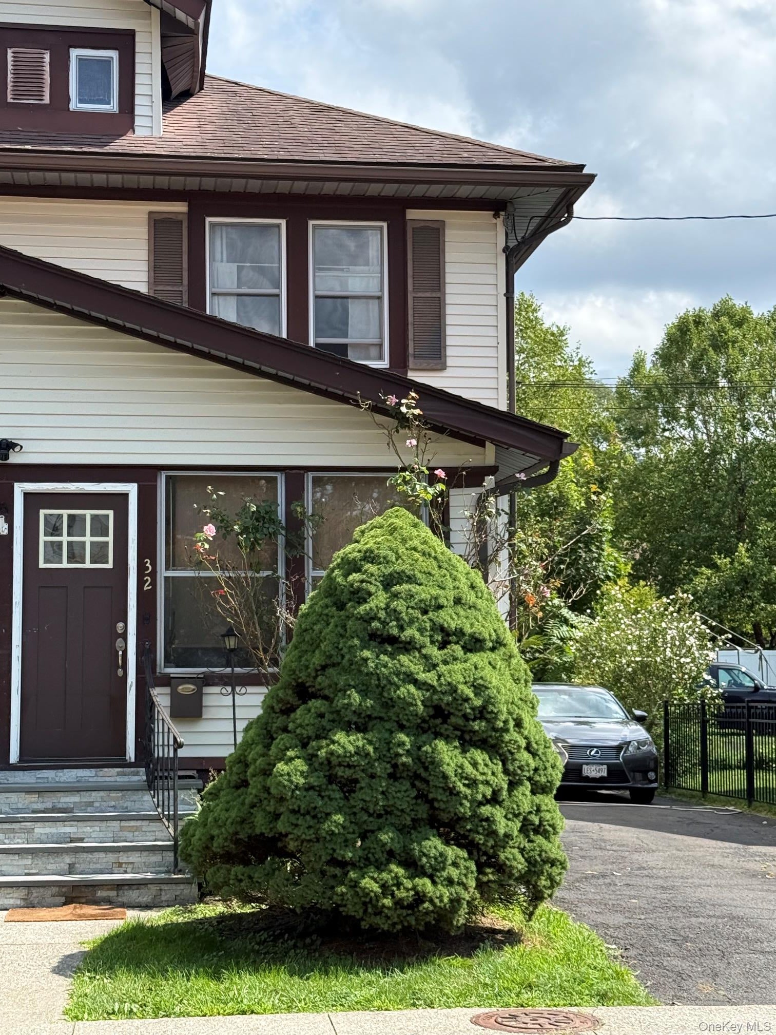 32 S. Brett Street — photo