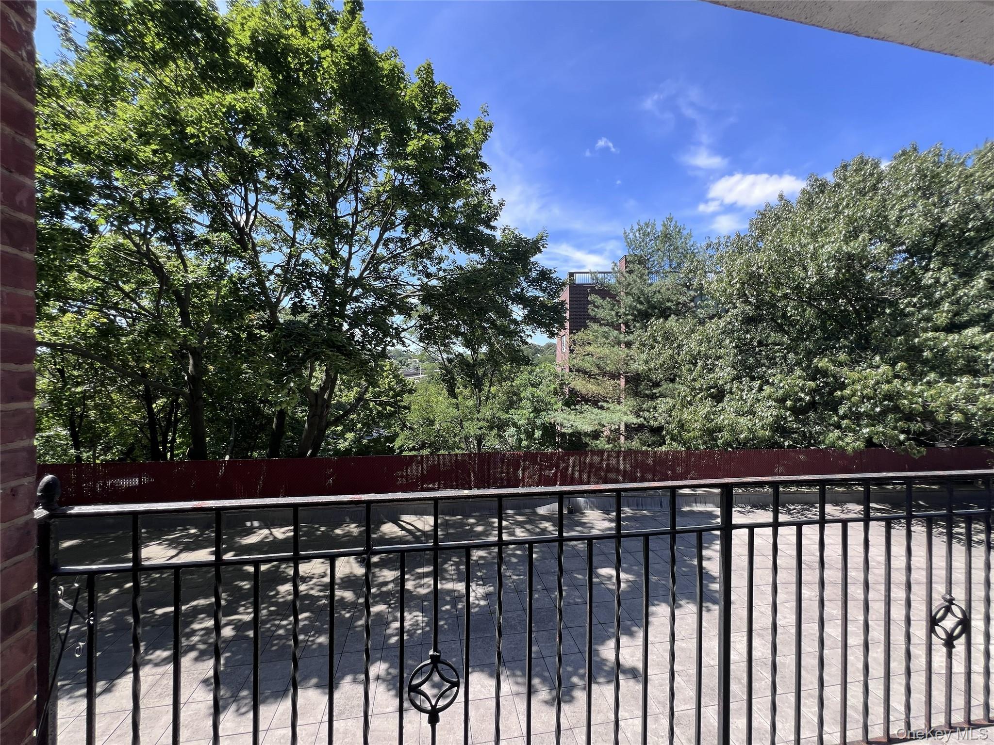 280 Collins Avenue 2B — photo