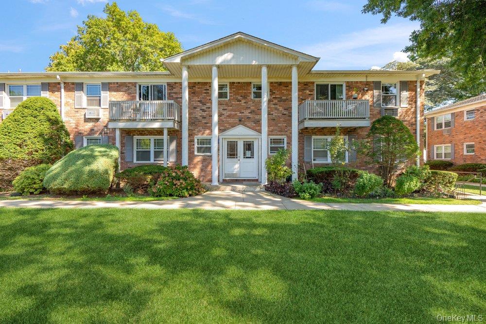 64 Fairharbor 64 — photo