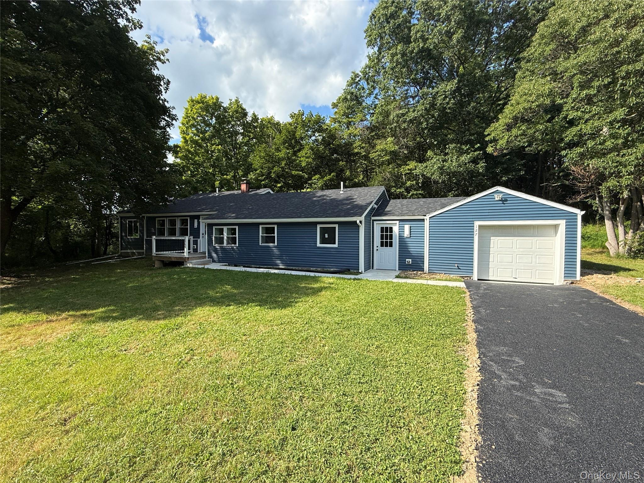127 Spring Lake Road — photo