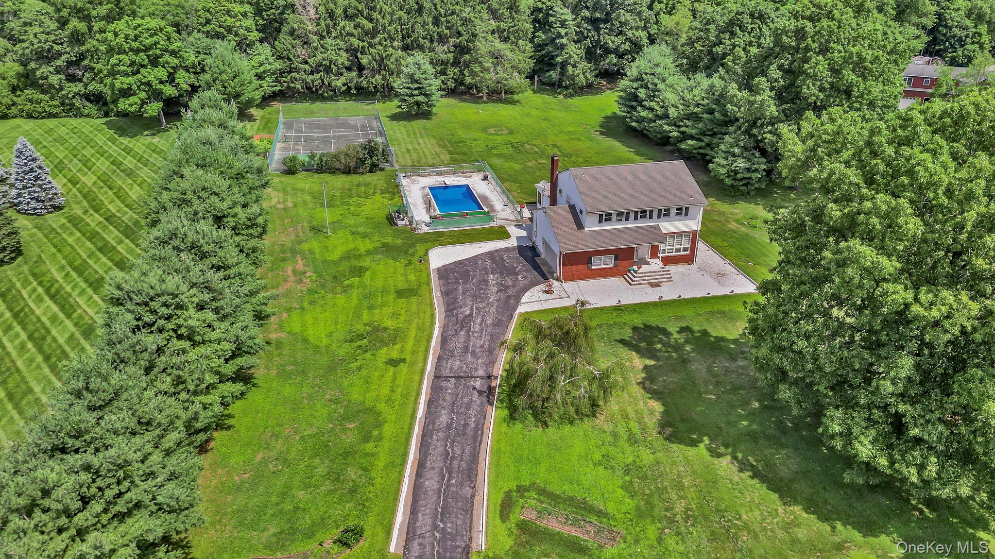 6 Kuchler Drive — photo