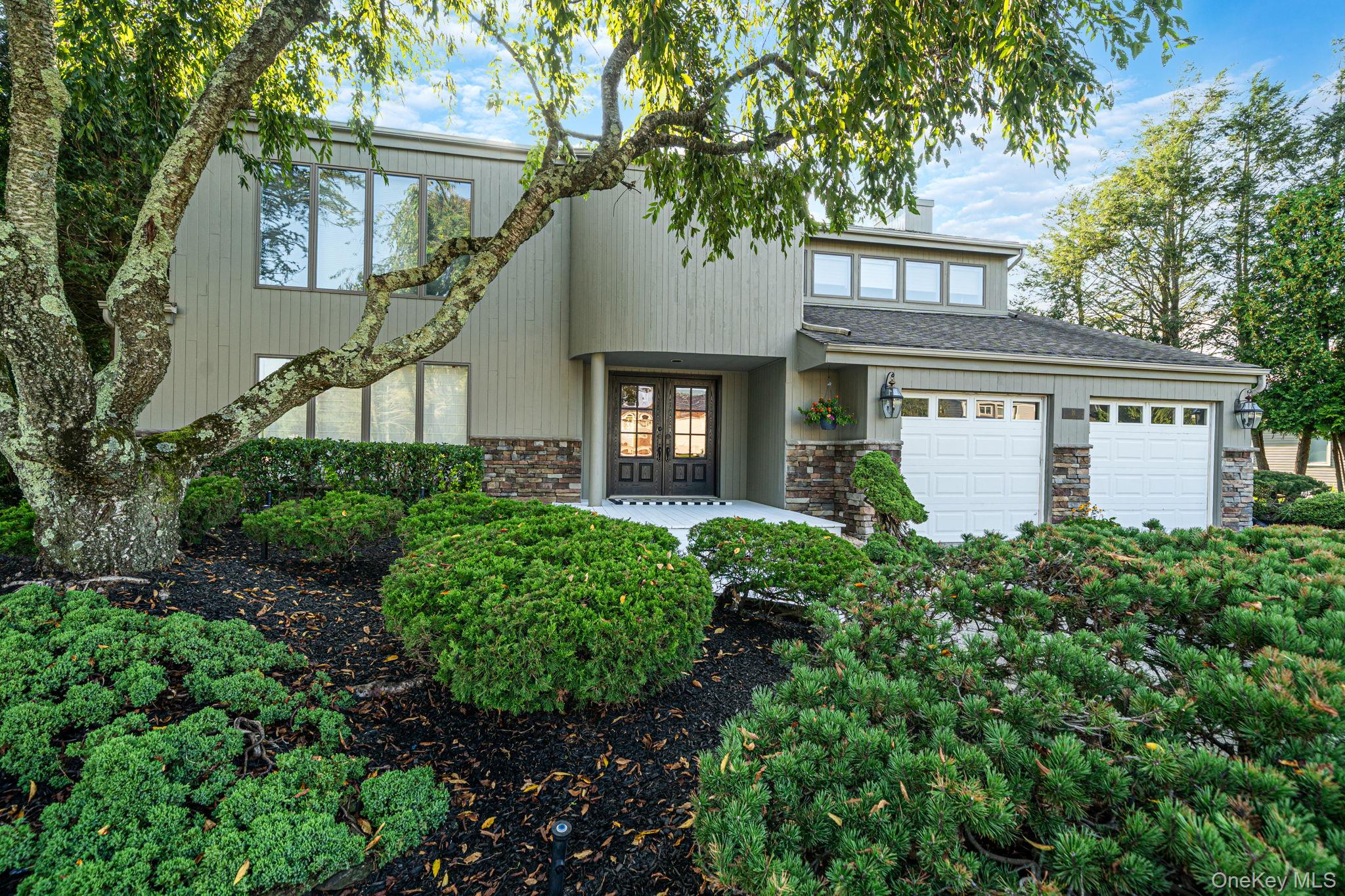 16 Jesse Way — photo