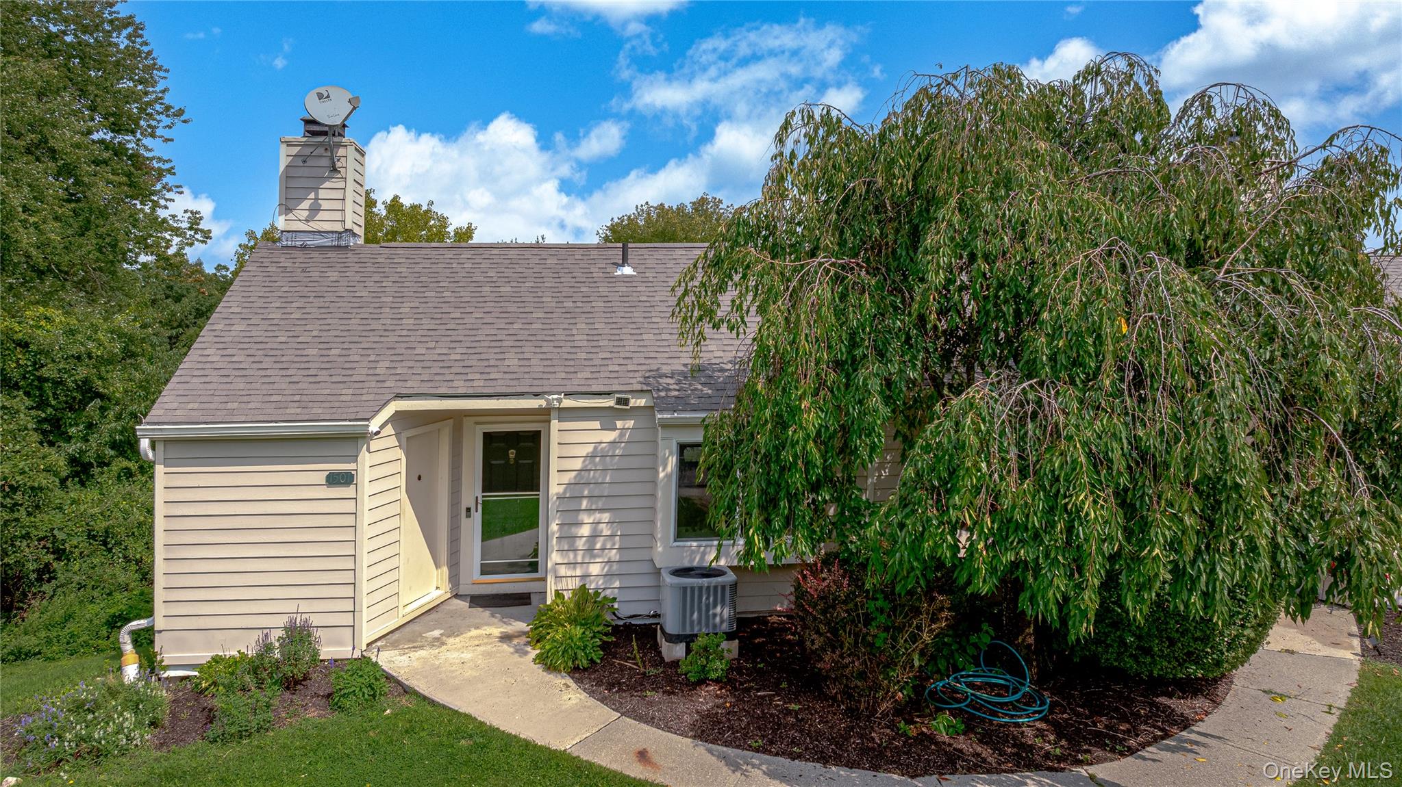 1501 Eagles Ridge Road — photo