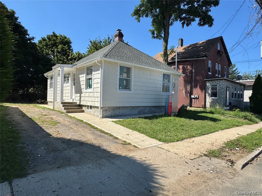 98 Steamboat Road — photo