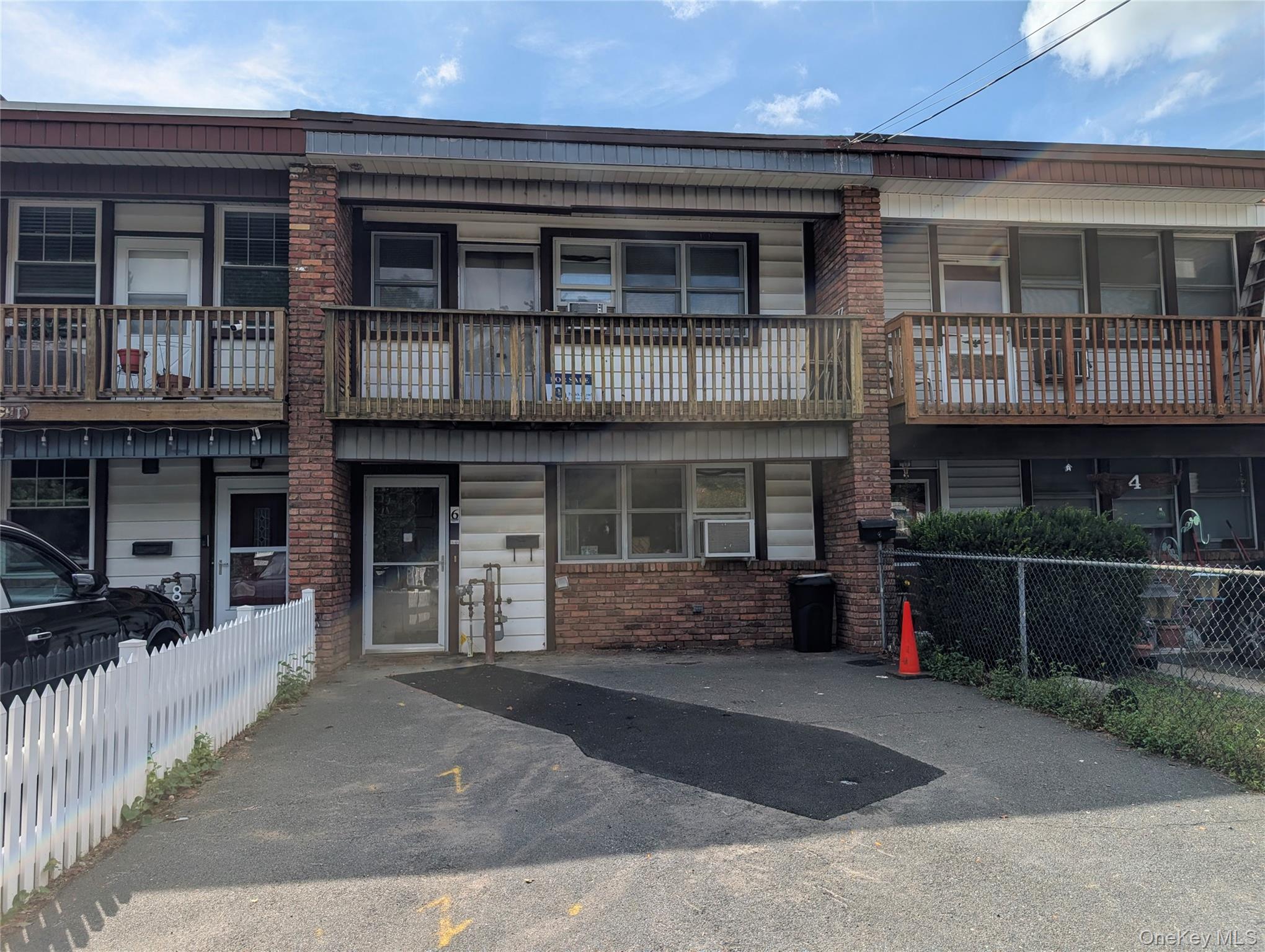 6 Ferracane Place — photo
